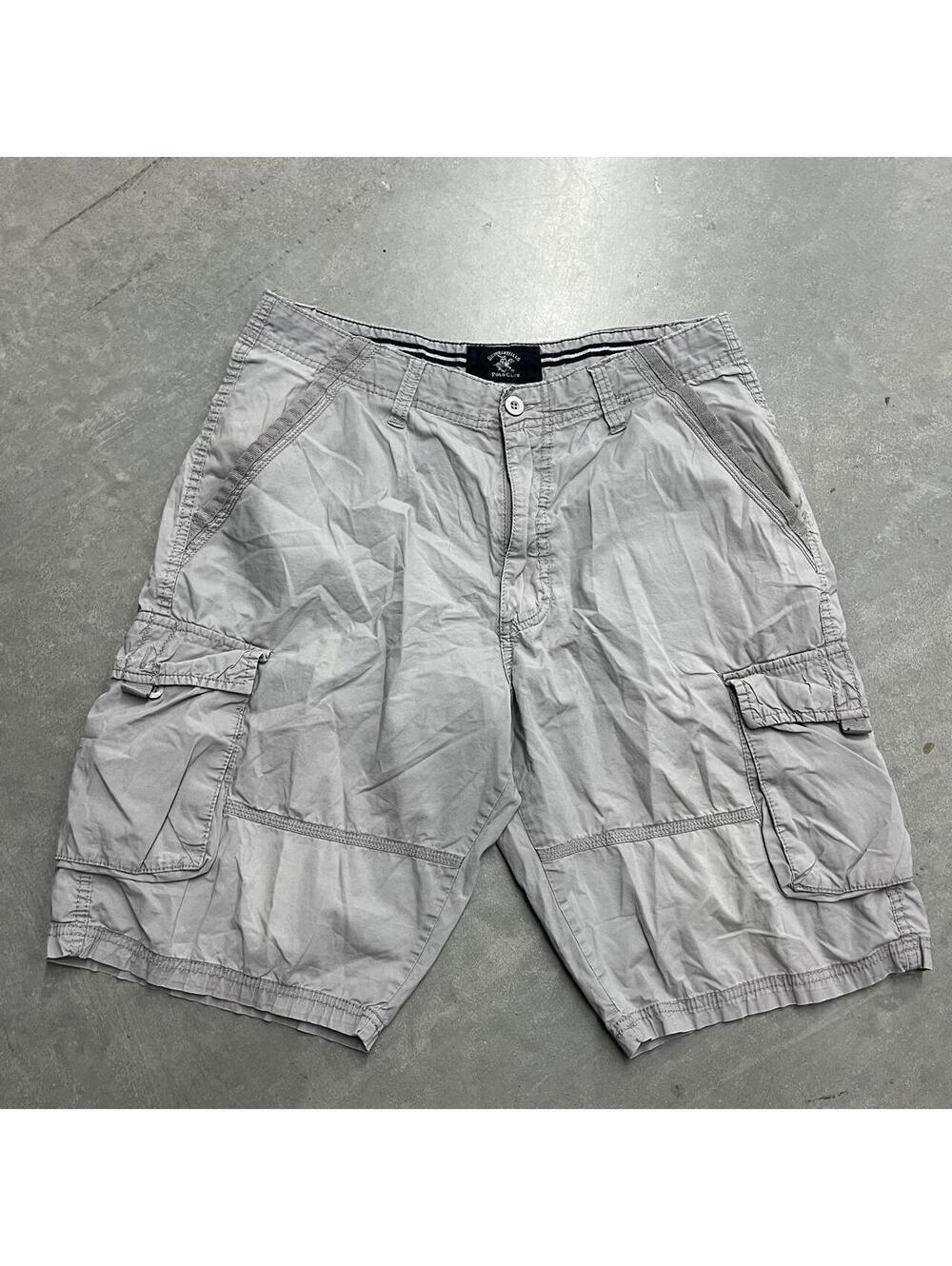 2000s Men's Beverly Hills Polo Club Gray Cargo Shorts Waist 32